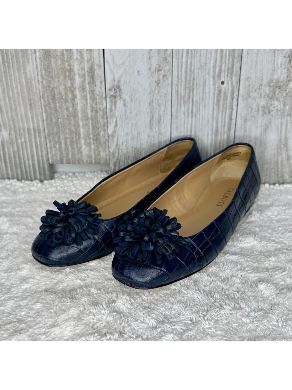 Talbots Navy Blue leather Ballet Flats Size 6M